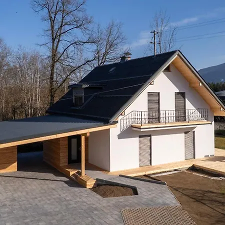 Holiday home Haus Malina *